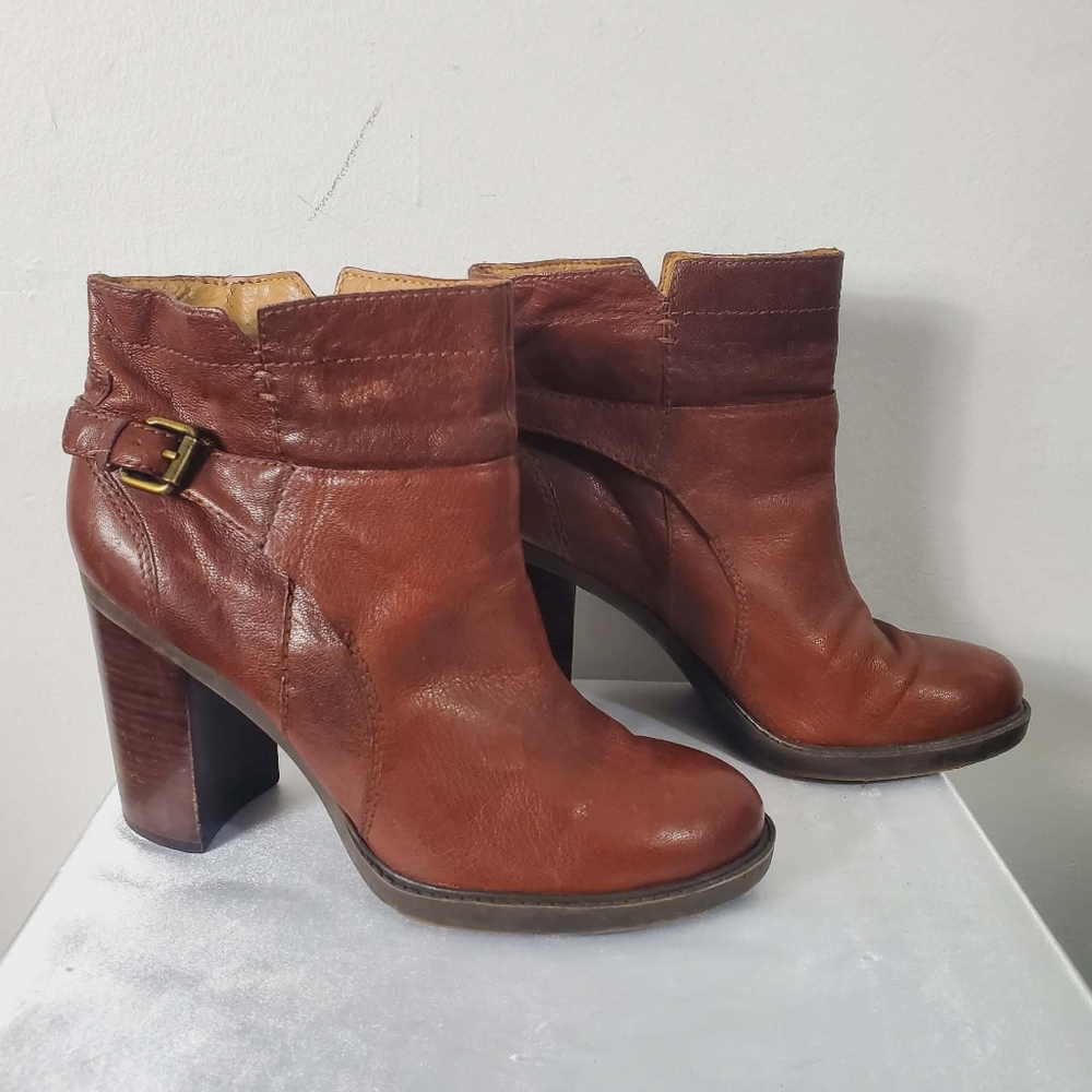 Vintage Nine West Vintage America Collection Brown Leather Ankle Boots